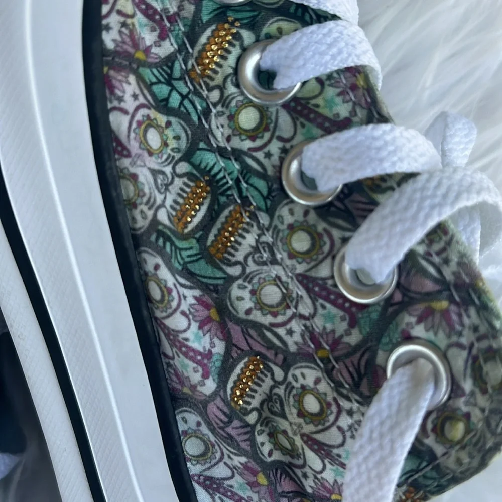 Pre-owned Converse All Star Floral Lace Up Athletic Shoes. Size 7 - Picture 2 of 13